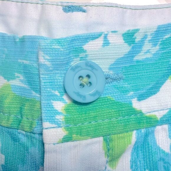 Lilly Pulitzer Poolside Blue First Impression Callahan Shorts Size 000 - Picture 9 of 10